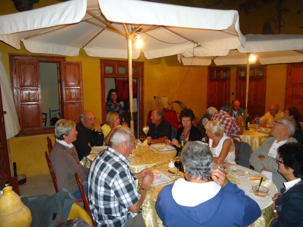 فندق رياض لو ليو تزنيت‎ المظهر الخارجي الصورة
